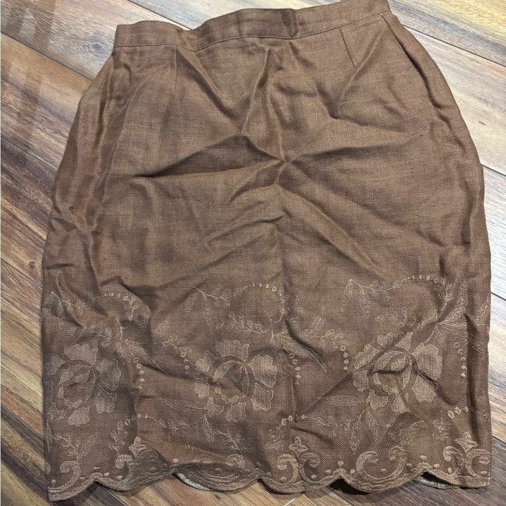 Kookai 100% linen skirt.  Size 40